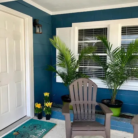Surf Shack - Steps To The Beach, Lush Fenced Backyard By Beach Haven Vacation Rentals